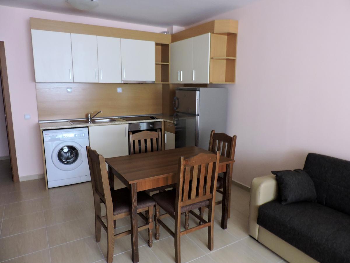 Villa Galina Apartments 비알라 외부 사진